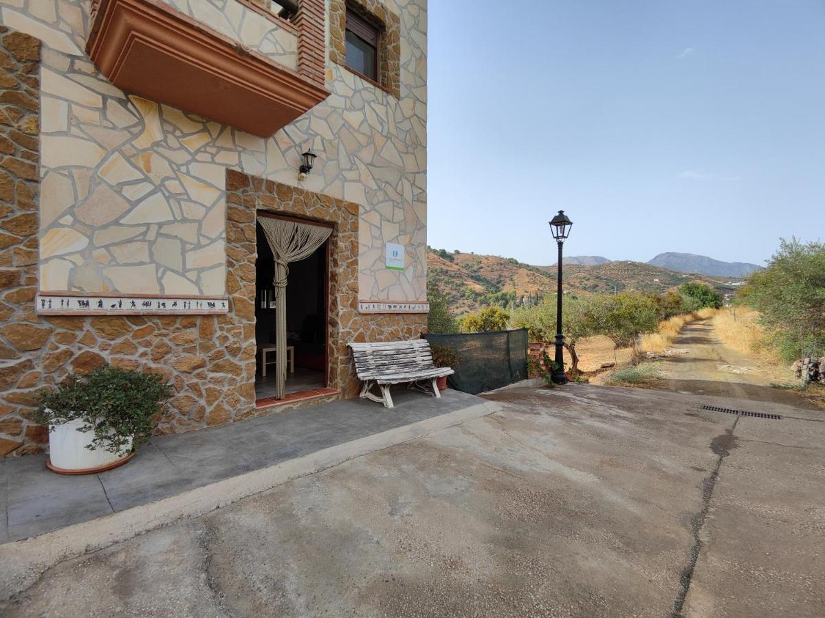 Casa Rural Sierra De Las Nieves Tolox Eksteriør bilde