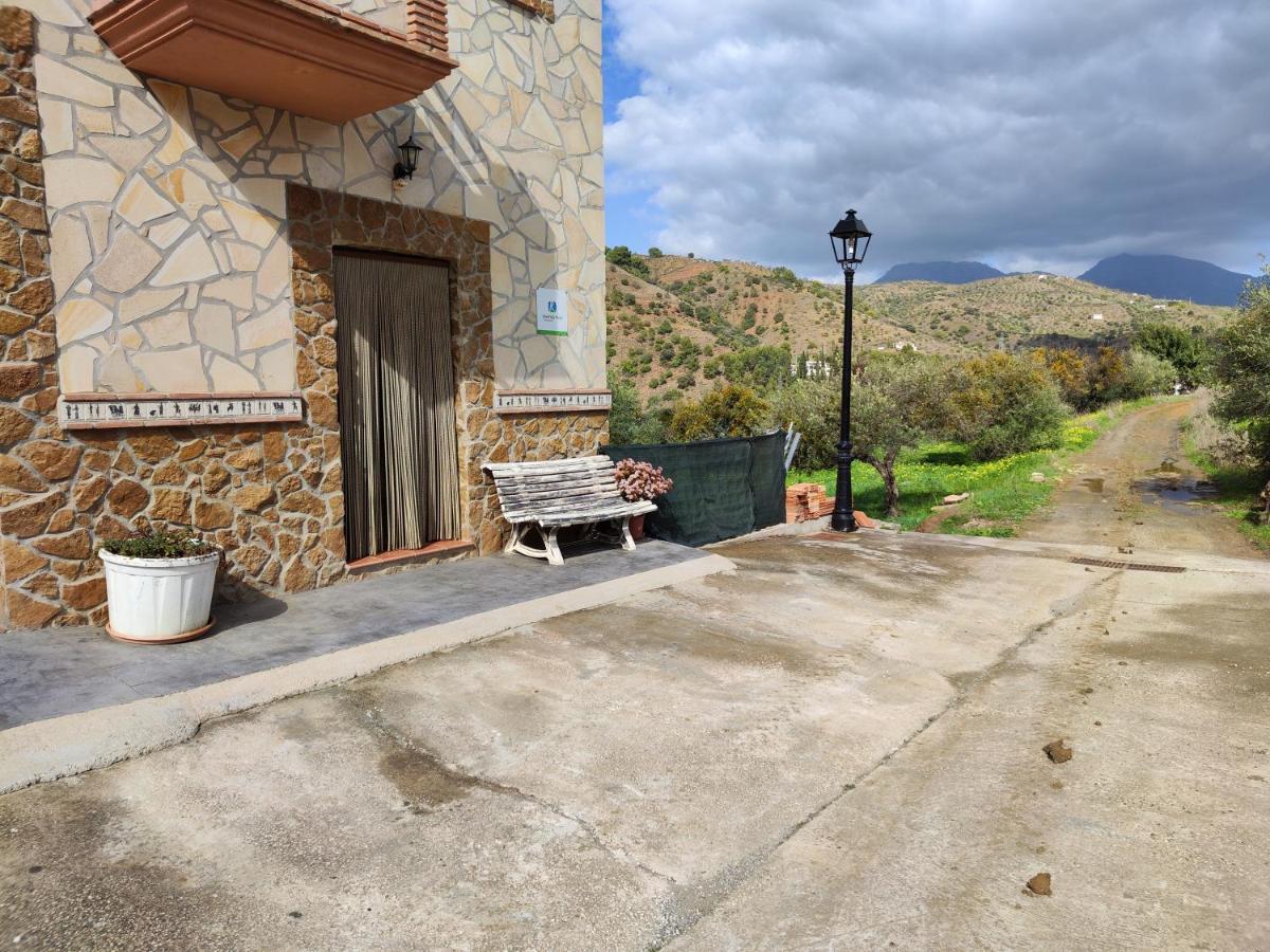 Casa Rural Sierra De Las Nieves Tolox Eksteriør bilde